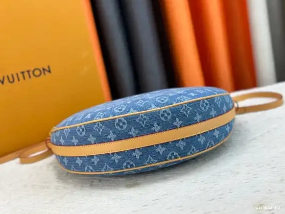 WIS LOUIS HOBO VUITTON LOOP 0420